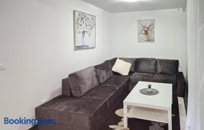 Beautiful Home In Kapela - Image 2