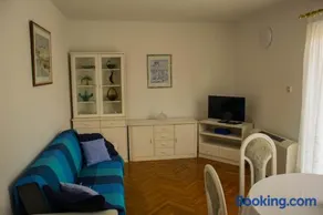 Apartments White & Green in Malinska - Image 3