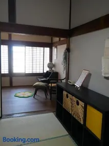 ましこのま- 明治の建物をリノベした街中ローカルステイ - Image 3