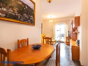 Ap Castell Beach - Image 2