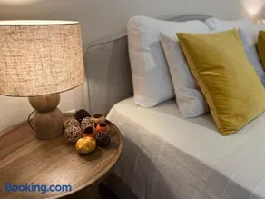 Villa Luisa Guest House - Image 1