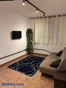 Apartamento em Petrópolis 1 quarto completo - Image 1