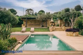 Ariti Villa - Image 2
