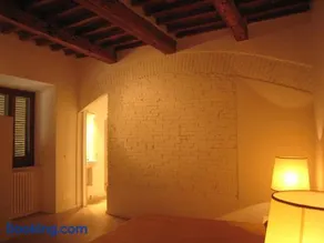 Rinathos Guesthouse - Image 2