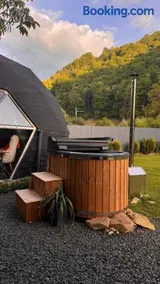 Riverside Dome - Glamping Transalpina - Image 1