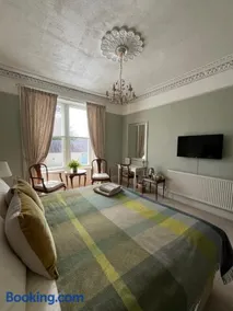 Acorn House Callander - Image 2