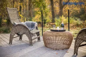 Room8 luxury glamping - Image 4