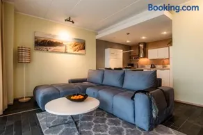 Kuressaare Marina Apartment - Image 3