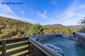 Bluff Mountain Retreat - Image 1