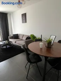 FDS Cosy Apartment - Image 1