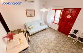 1 Bedroom Cozy Apartment In Gdinj - Image 4