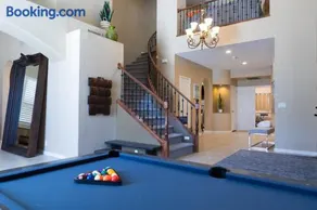 Desert Paradise Pool Spa Pickleball Putt Green - Image 5