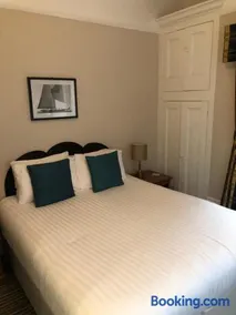 Seabrook House - Image 2