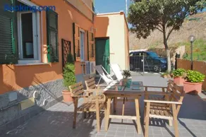 Appartamento con giardino Dolcemare - Image 1