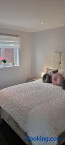 Glenfern Guest House and a separate Cottage with its own private hot tub - Image 3