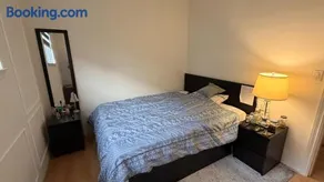 Private Cozy Room Scottsdale Plaza - Image 3