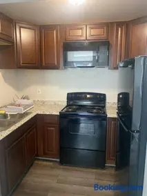 Apartment in West Allis - Image 2