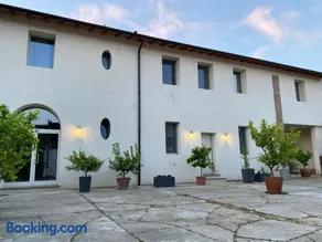 FORESTERIA LOMBARDA BED and BIKE CREMONA - Image 2