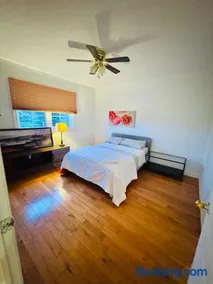 Gorgeous multimillion dollar home - Image 1