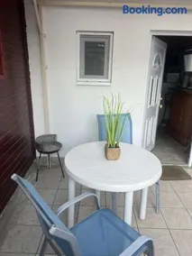 Centrum Apartman Balatonfenyves - Image 3