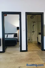 Kings Apartments - Image 3