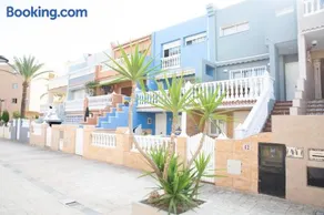 Summer Beach House - Image 2