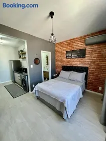 Loft Studio 204 no Kobrasol à 7km de Floripa - Image 1