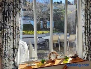 Family Escape - Garden, Parking, Pet friendly - Image 3