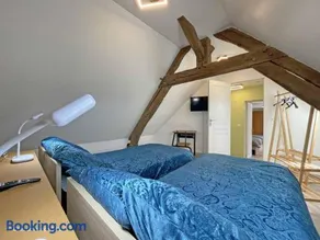 Maison restaurée avec charme à Domfront, animaux admis, wifi, près des pistes cyclables - Image 2