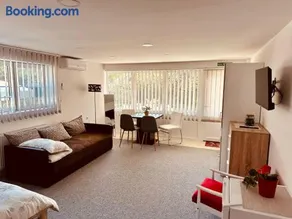 Studio Apartman Iovia place - Image 1