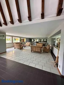 Studio on the ski slopes - Image 1