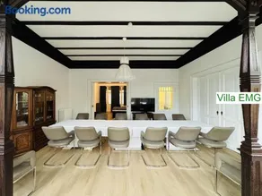 Ferienhaus Villa EMG Velbert nah Düsseldorf Essen Dortmund, Familien Gruppen bis 27 Personen, 3 Küchen, Kaminofen, Terrasse - Image 1