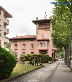 Apartamento con garaje en el centro de Zumaia - Image 2