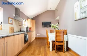 Bogma Cottages - Image 4