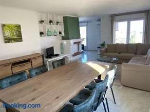 Appartement T4 très bien situé et climatisé - Image 3