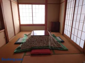 戸隠の自然に佇む 小さな一棟貸しコテージ Private Tiny Cottage in the Nature of Togakushi Breath in Earth - Image 3