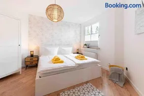 Apartment Elbkiez - Wohnen zwischen Elbe & Altstadt, stilvoll mit Balkon! - Image 3