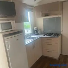 Bungalow charmant à Argences en Aubrac avec piscine - Image 2