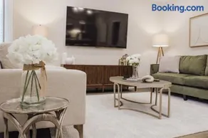 Chic Townhome near LA Tech - Image 2