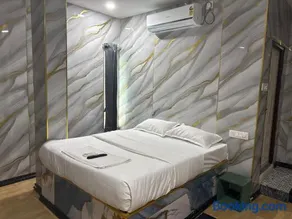 HOTEL PARKVIEw - Image 1