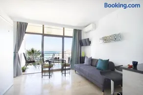 Agréable studio avec jardin, piscine et internet haut débit | Vue plage | À côté de la plage - Image 3