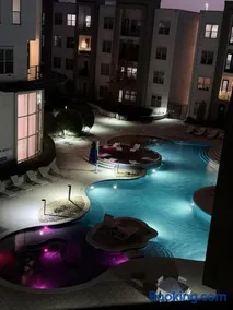 In The Heart Of Dallas with Pool View! Free Parking! Spacious! - Image 4