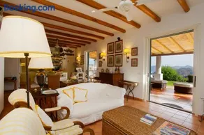 Casa Nostra, stunning, elegant villa in Lipari with pool - Image 2