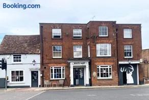 The White Hart Hotel - Image 1