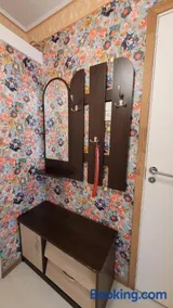 Sunny Apartment - Image 4