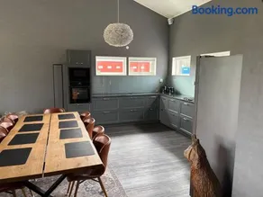 Guestly Homes - 4BR Modern Villa in Luleå - Image 2