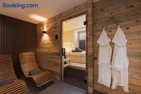Hochthron Suites - Image 2