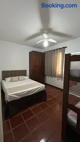 Apartamento Guaruja Enseada 200m da praia - Image 3