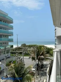 Apartamento 3 Quartos em Frente à Praia do Forte - Image 4