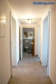 Geräumige und stylische Wohnung mit Weitsicht - Image 3